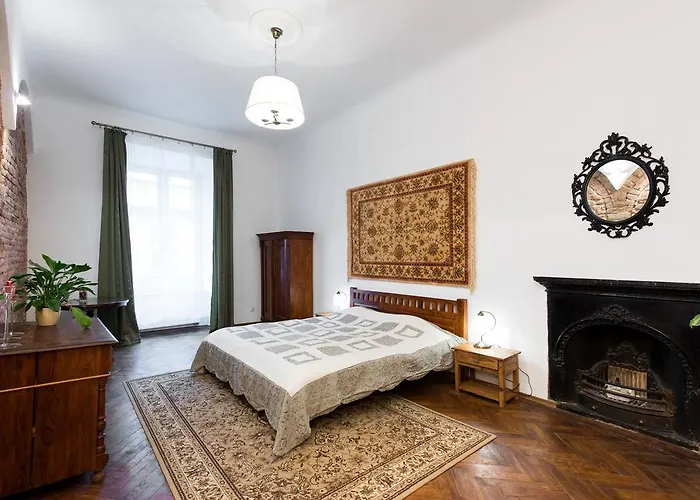 Appartement Golebia 3 *