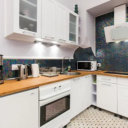 Apartment Golebia 3