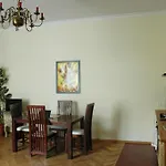Golebia 3
