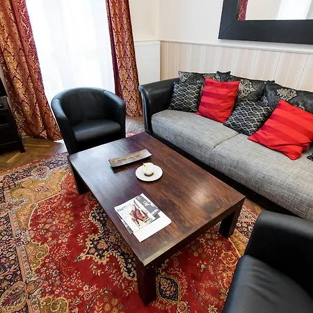 Apartman Golebia 3 *