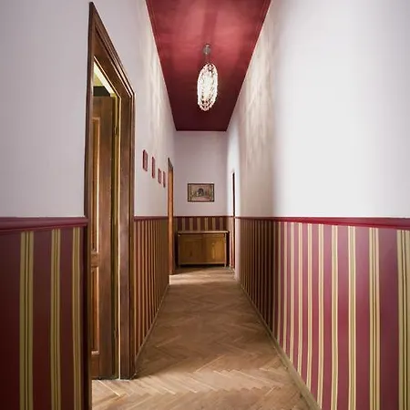Golebia 3